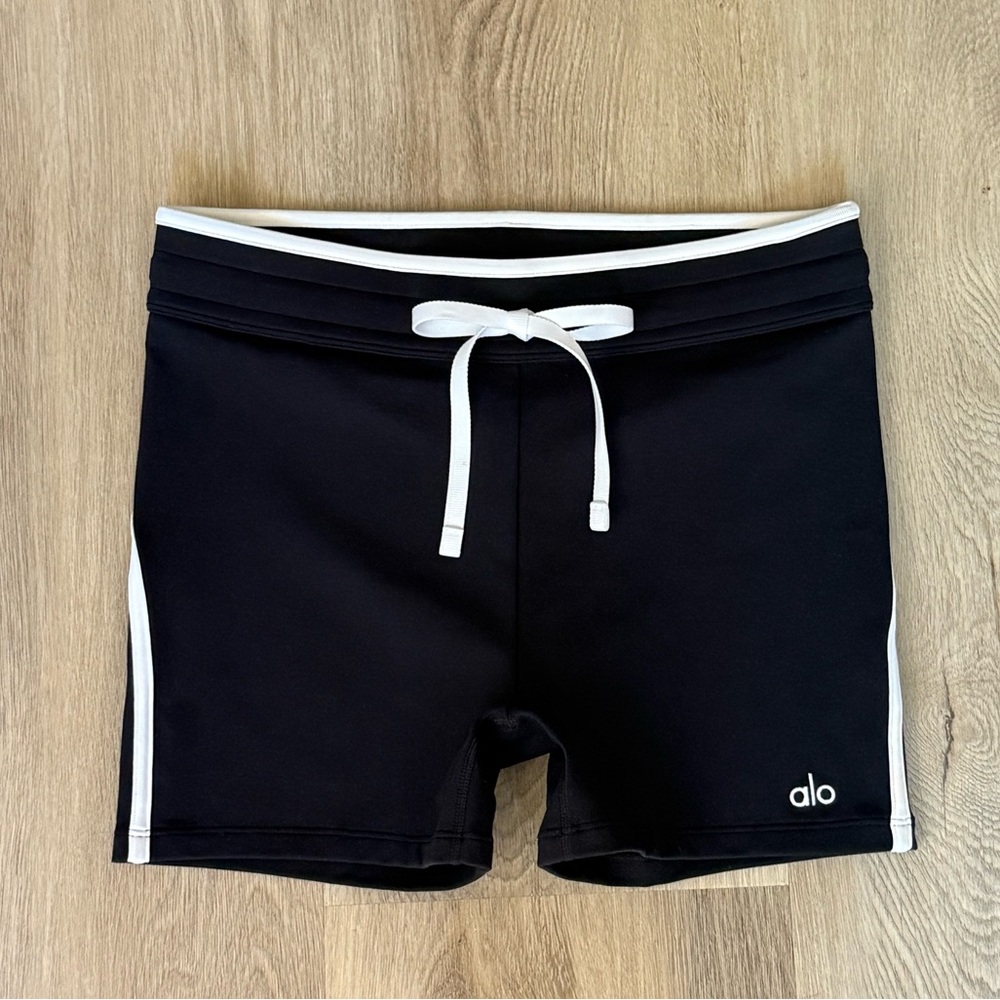 alo - race pace short - black/white